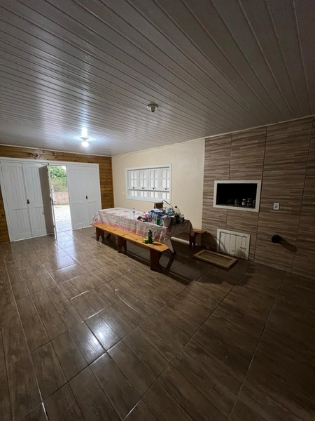 CASA EM TRÊS PINHEIROS: 8ª foto da galeria de imagens do imóvel
