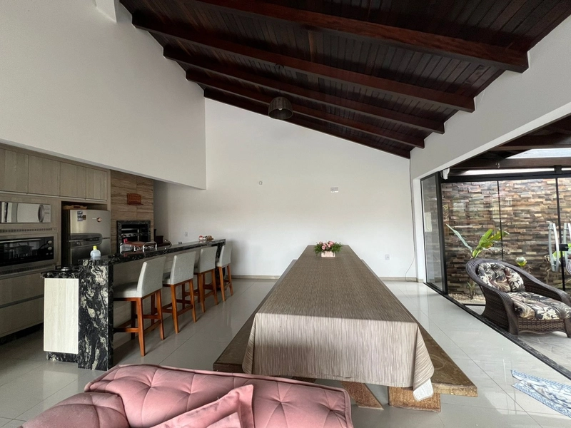 CASA EM CURUMIM: 7ª foto da galeria de imagens do imóvel