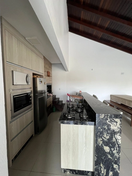 CASA EM CURUMIM: 6ª foto da galeria de imagens do imóvel