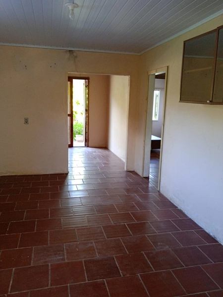 CASA EM TRÊS PINHEIROS: 5ª foto da galeria de imagens do imóvel