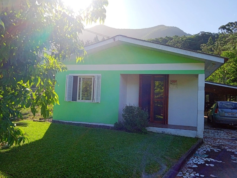 CASA EM TRÊS PINHEIROS: 1ª foto da galeria de imagens do imóvel