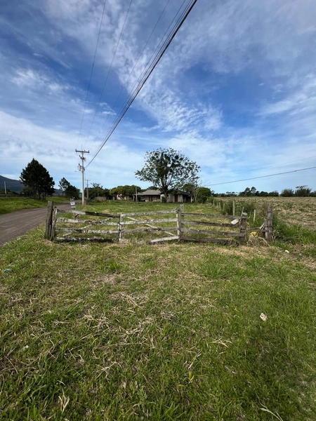 TERRENO NO BAIRRO OLARIA: 4ª foto da galeria de imagens do imóvel