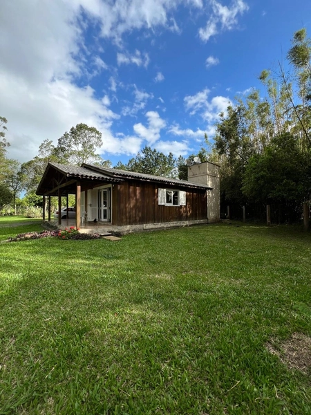 CHÁCARA  À VENDA: 1ª foto da galeria de imagens do imóvel