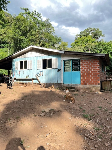 SÍTIO A VENDA EM TRÊS FORQUILHAS: 9ª foto da galeria de imagens do imóvel
