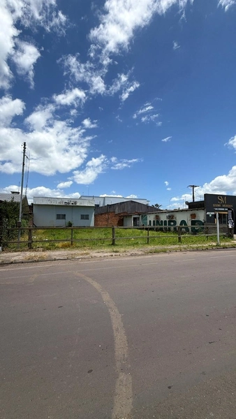 TERRENO À VENDA EM TERRA DE AREIA: 1ª foto da galeria de imagens do imóvel