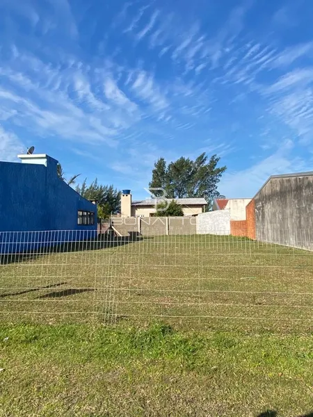 TERRENO EM ATLÂNTIDA SUL: 1ª foto da galeria de imagens do imóvel
