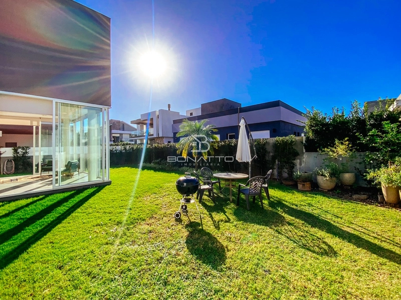 Sobrado com Design Contemporâneo: 8ª foto da galeria de imagens do imóvel