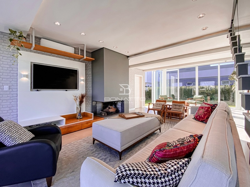 Sobrado com Design Contemporâneo: 11ª foto da galeria de imagens do imóvel