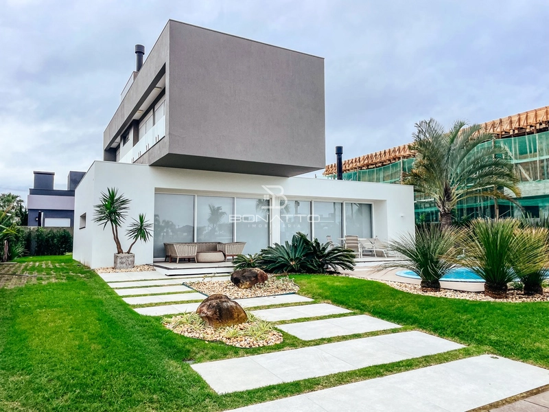 Sobrado com Design Contemporâneo: 1ª foto da galeria de imagens do imóvel