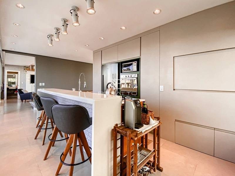 Sobrado com Design Contemporâneo: 9ª foto da galeria de imagens do imóvel