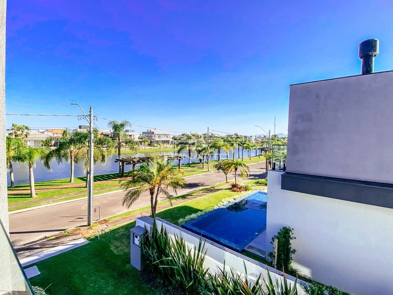 Sobrado com Design Contemporâneo: 30ª foto da galeria de imagens do imóvel