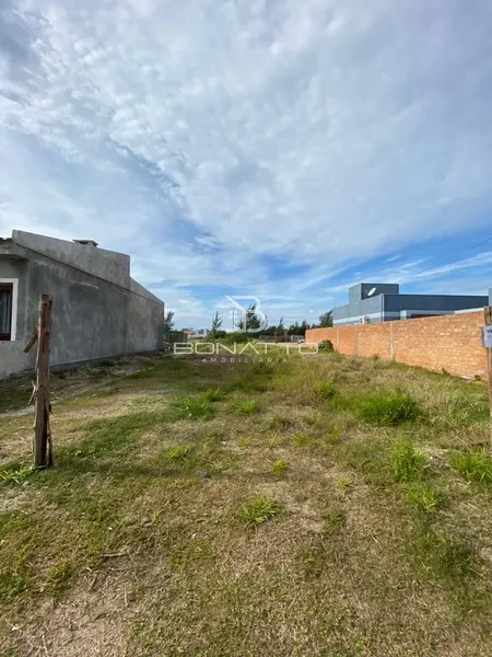TERRENO EM ATLÂNTIDA SUL: 1ª foto da galeria de imagens do imóvel