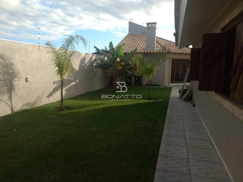 Casa à venda com 2 terrenos - 100 m da beira mar: 19ª foto da galeria de imagens do imóvel