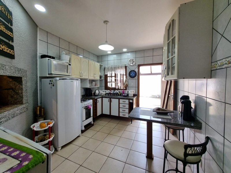 Casa à venda com 2 terrenos - 100 m da beira mar: 13ª foto da galeria de imagens do imóvel