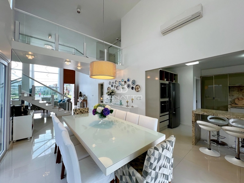 Sobrado a venda: 10ª foto da galeria de imagens do imóvel