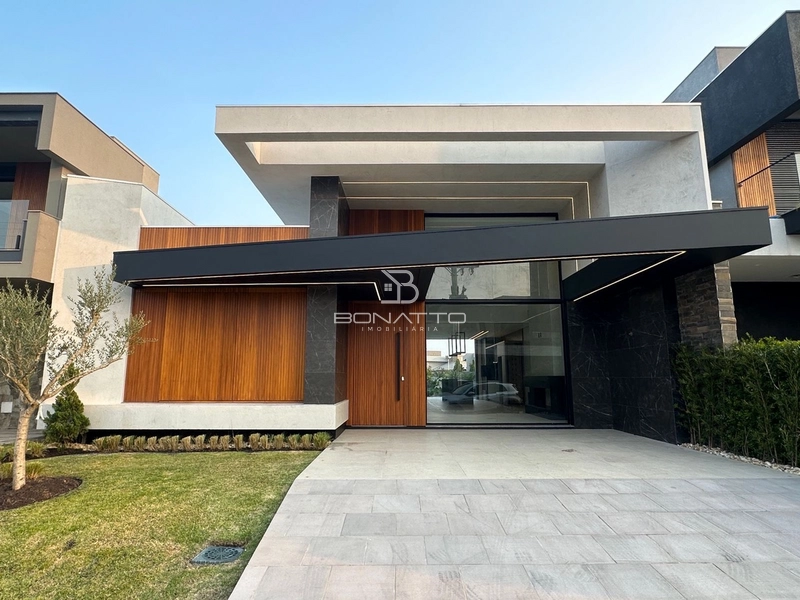 Casa térrea com piscina: 4ª foto da galeria de imagens do imóvel