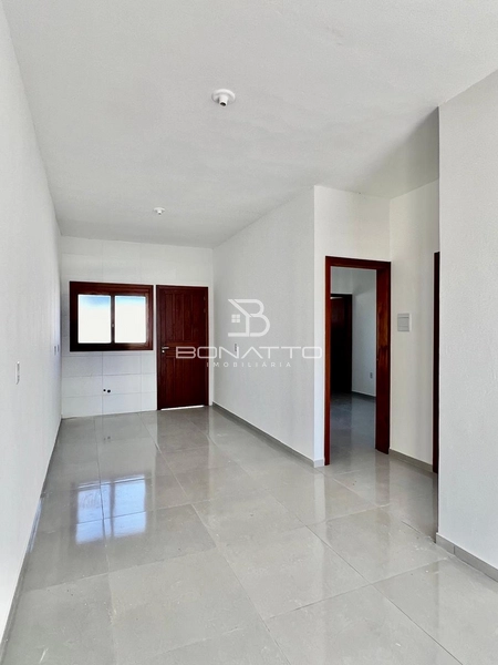 Casa geminada Nova: 8ª foto da galeria de imagens do imóvel