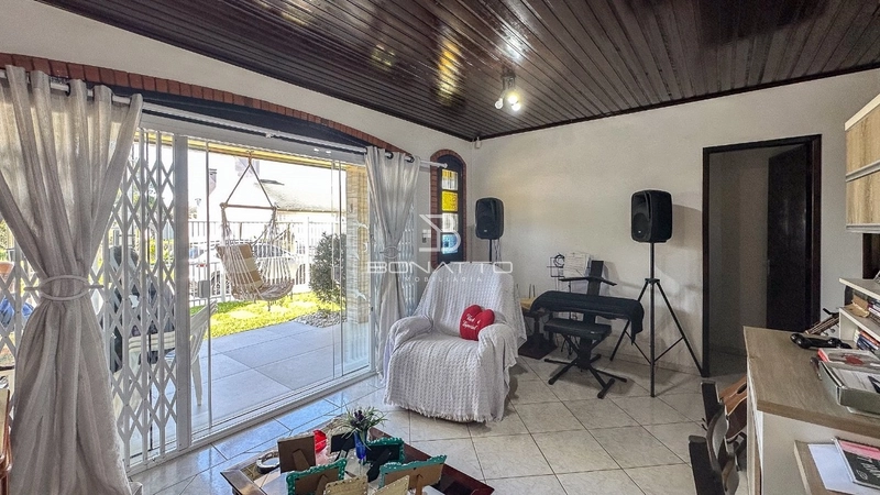 Casa a venda em Atlântida Sul: 8ª foto da galeria de imagens do imóvel