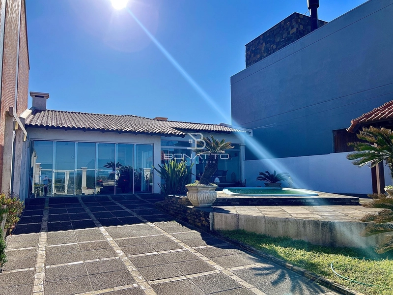 Casa Beira Mar Centro Xangri-lá: 1ª foto da galeria de imagens do imóvel