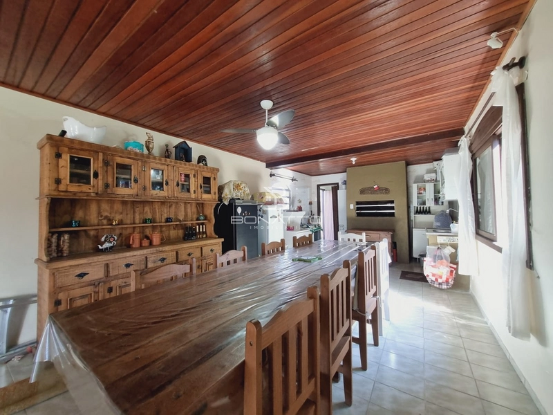 Casa à venda em Atlântida Sul: 8ª foto da galeria de imagens do imóvel