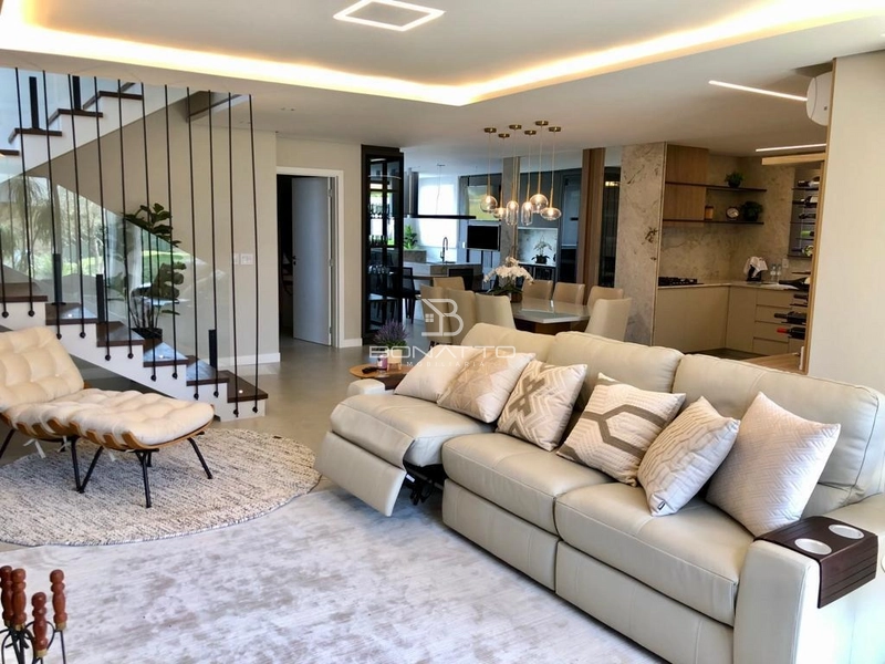 Casa à venda com 5 dormitórios beira lago: 9ª foto da galeria de imagens do imóvel