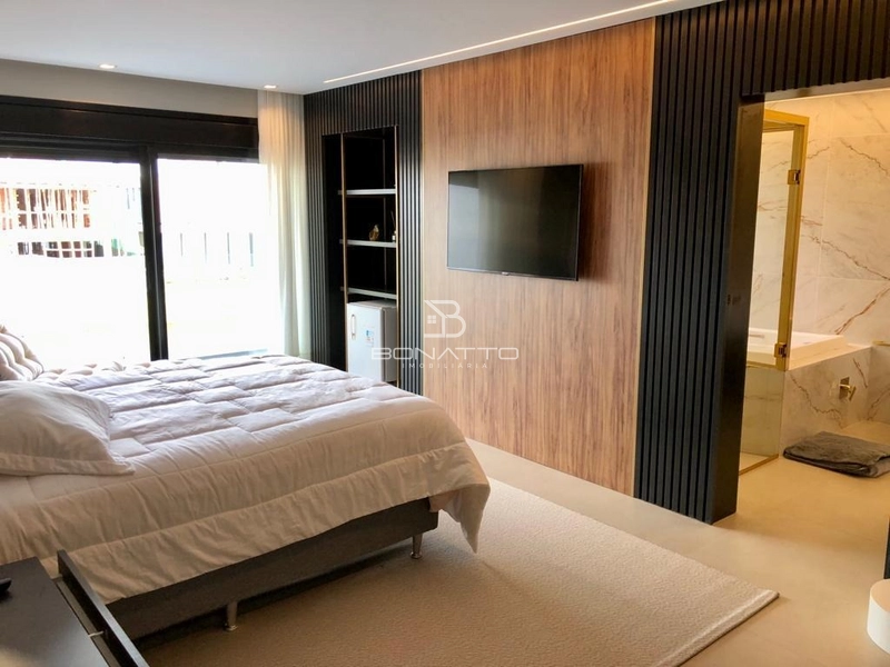 Casa à venda com 5 dormitórios beira lago: 29ª foto da galeria de imagens do imóvel