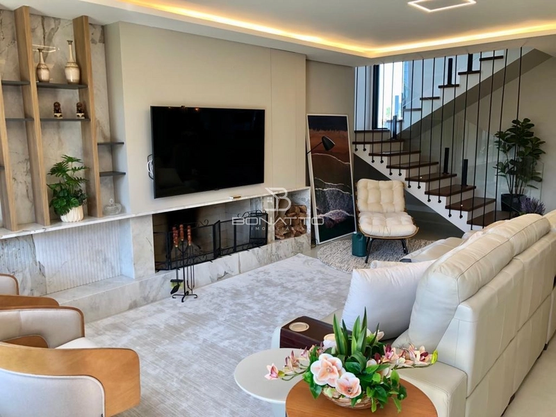 Casa à venda com 5 dormitórios beira lago: 3ª foto da galeria de imagens do imóvel