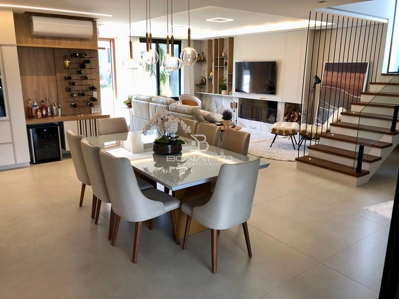 Casa à venda com 5 dormitórios beira lago: 7ª foto da galeria de imagens do imóvel