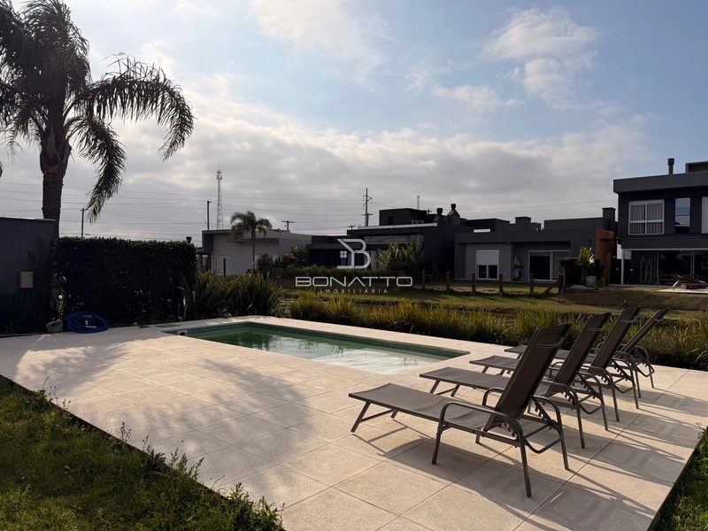 Espetacular casa mobiliada, beira lago com piscina.: 6ª foto da galeria de imagens do imóvel