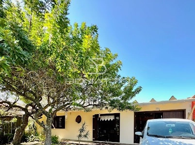 Casa á venda na praia de Mariápolis/ Osório: 2ª foto da galeria de imagens do imóvel
