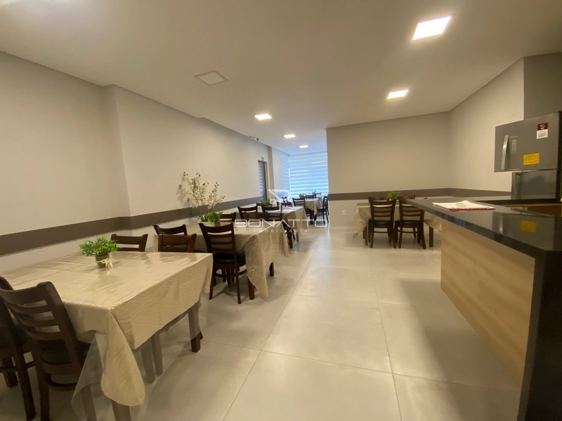 Apartamento frente Norte/Oeste: 10ª foto da galeria de imagens do imóvel