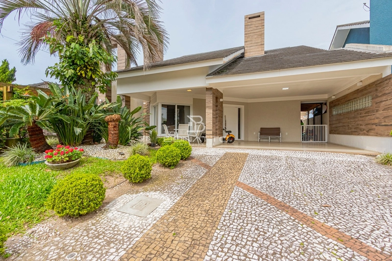 Casa à venda no Condomínio Condado de Capão
