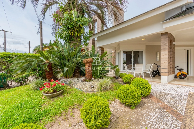 Casa à venda no Condomínio Condado de Capão: 3ª foto da galeria de imagens do imóvel