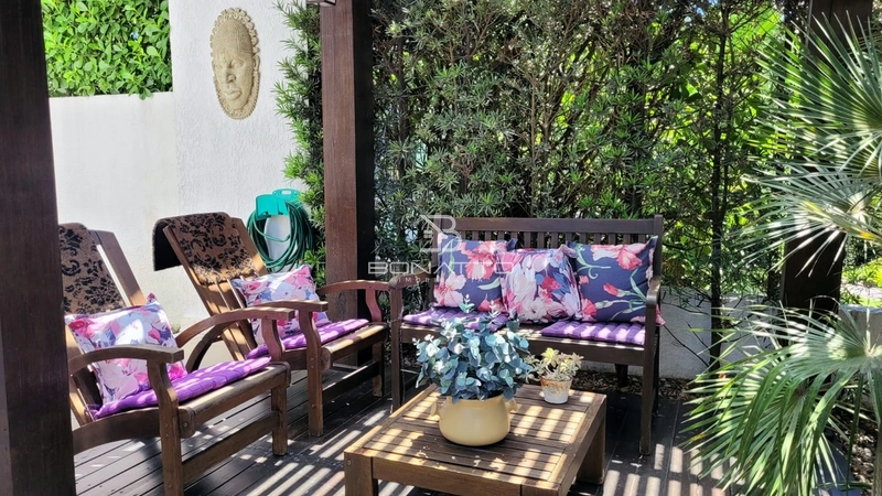 Casa à venda no Condomínio Condado de Capão: 2ª foto da galeria de imagens do imóvel