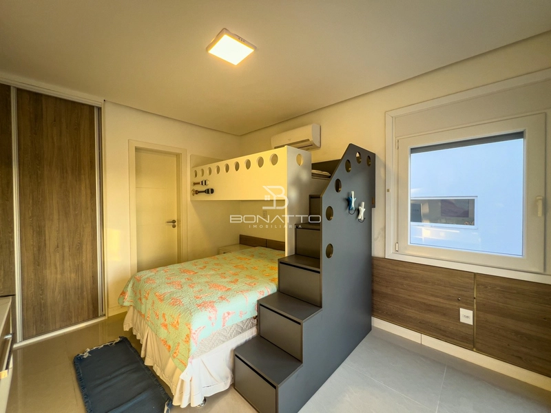 Casa à venda com 4 suites beira lago: 40ª foto da galeria de imagens do imóvel