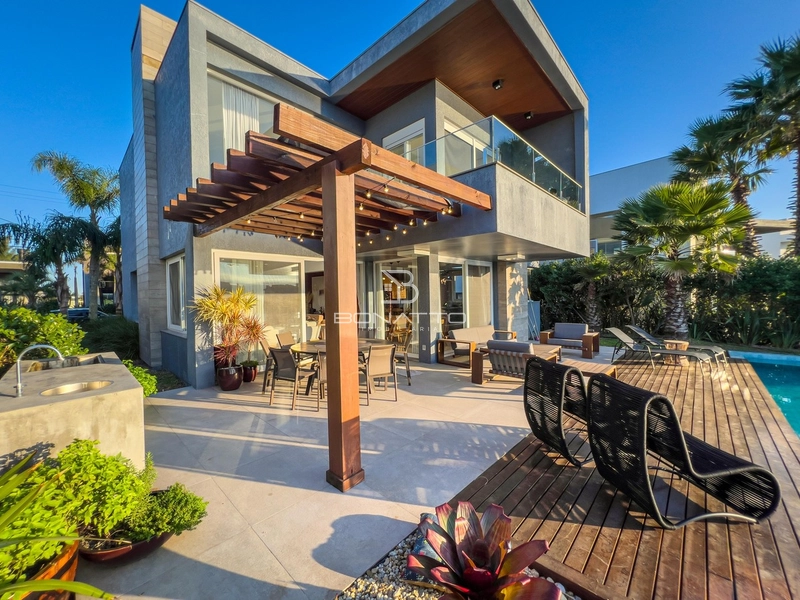 Casa à venda com 4 suites beira lago: 24ª foto da galeria de imagens do imóvel