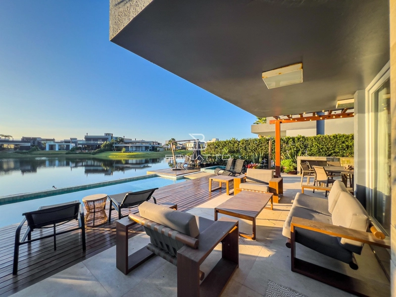 Casa à venda com 4 suites beira lago: 20ª foto da galeria de imagens do imóvel