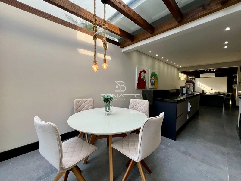 Sobrado à venda no Condomínio Condado de Capão!: 13ª foto da galeria de imagens do imóvel