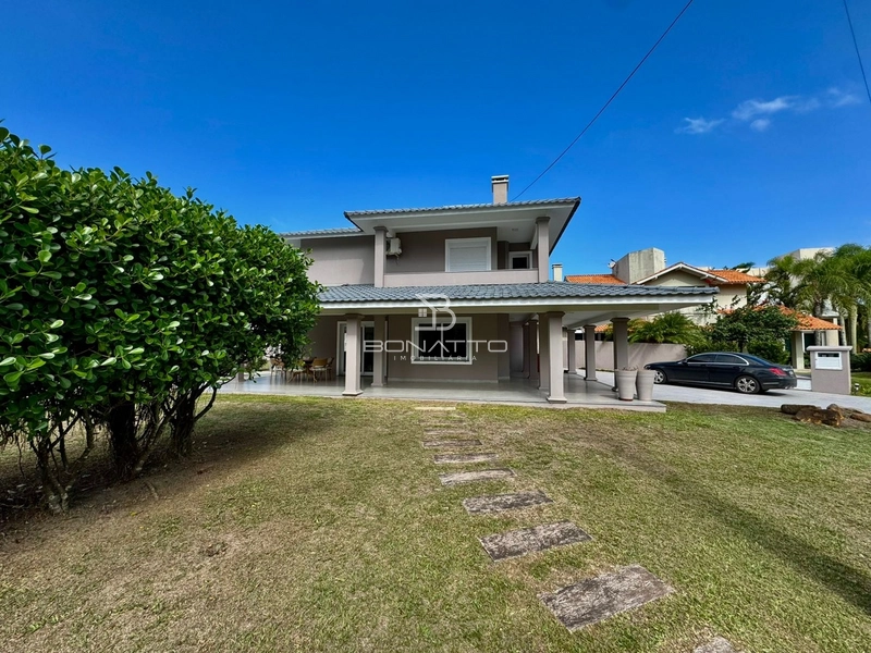 Linda Casa no Atlântida Lagos Park: 4ª foto da galeria de imagens do imóvel