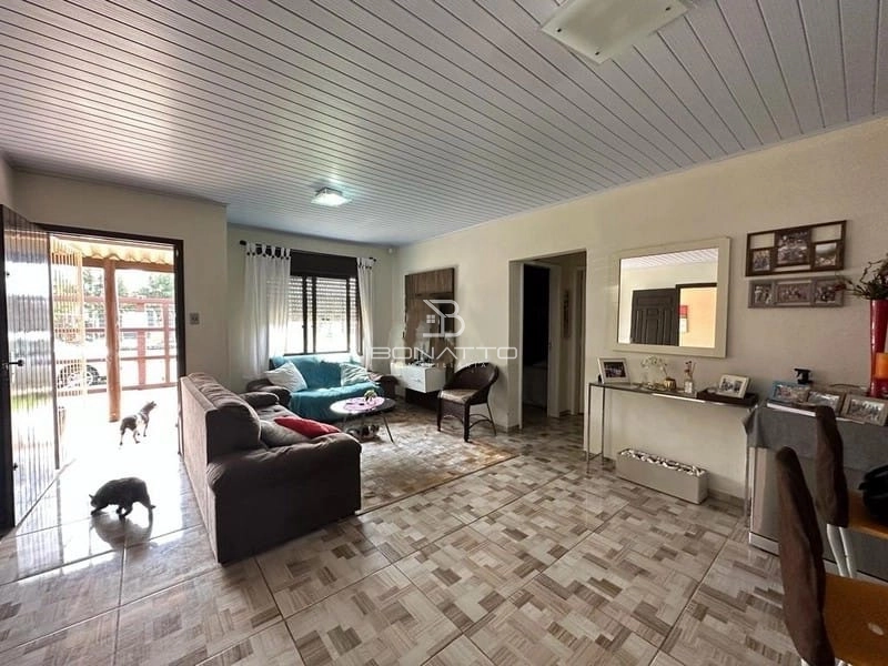 Casa à venda em Atlãntida Sul com Piscina: 4ª foto da galeria de imagens do imóvel