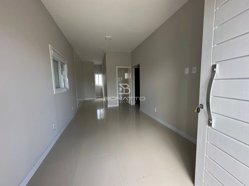 Casa nova à venda em Capão da Canoa: 2ª foto da galeria de imagens do imóvel
