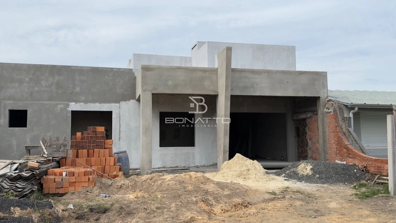 Casa á venda em Atlântida Sul: 10ª foto da galeria de imagens do imóvel