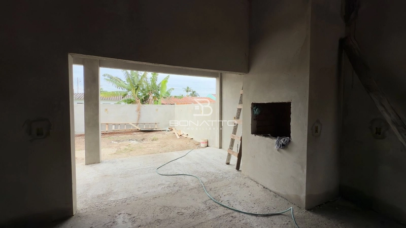 Casa á venda em Atlântida Sul: 5ª foto da galeria de imagens do imóvel