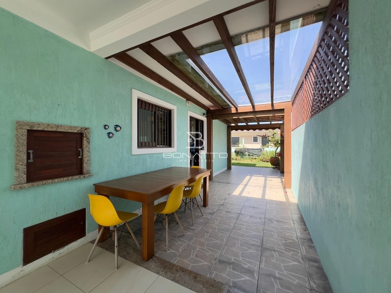 Casa à Venda em Atlântida Sul – Conforto, Espaço e Lazer!: 10ª foto da galeria de imagens do imóvel