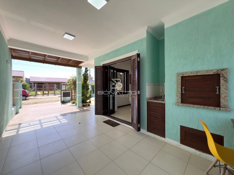 Casa à Venda em Atlântida Sul – Conforto, Espaço e Lazer!: 59ª foto da galeria de imagens do imóvel