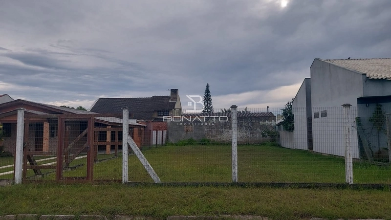 Terreno à Venda em Atlântida Sul – Posição solar: frente leste!: 3ª foto da galeria de imagens do imóvel