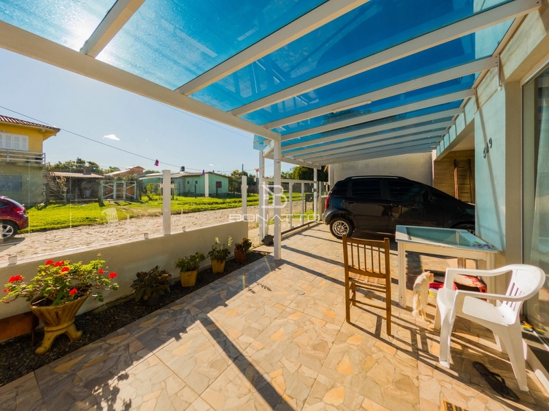 Casa Moderna à Venda próximo ao mar no Balneário Presidente em Imbé: 2ª foto da galeria de imagens do imóvel