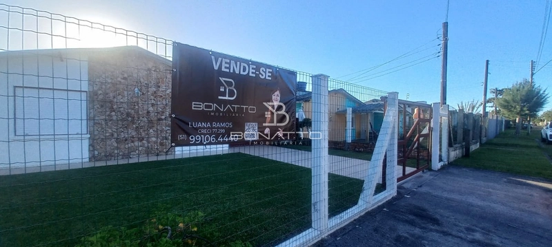 Casa à Venda no Centro de Atlântida Sul! Conforto e praticidade!: 4ª foto da galeria de imagens do imóvel