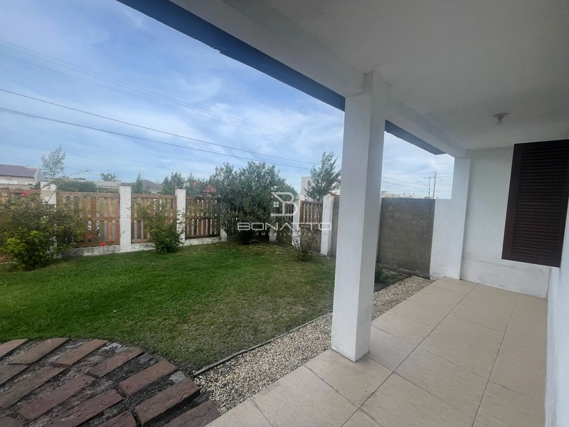 Casa à Venda em Atlântida Sul – Conforto e Qualidade!: 6ª foto da galeria de imagens do imóvel