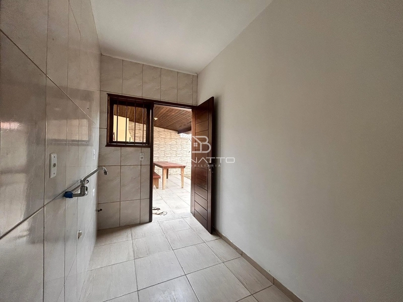 Casa á venda em Atlântida Sul: 9ª foto da galeria de imagens do imóvel